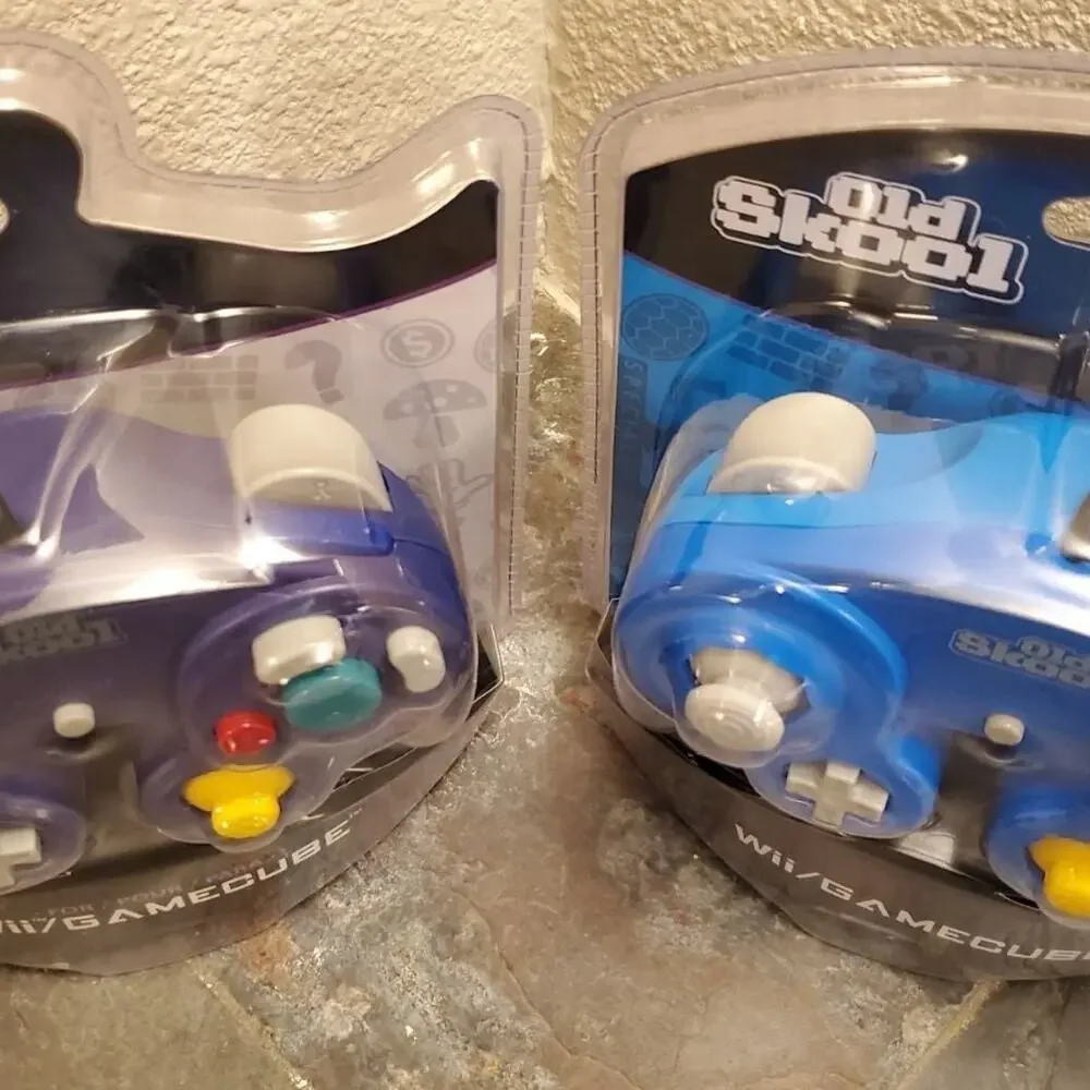 2 Gamecube Controllers - Purple & Blue (NEW) - Nintendo - Old Skool